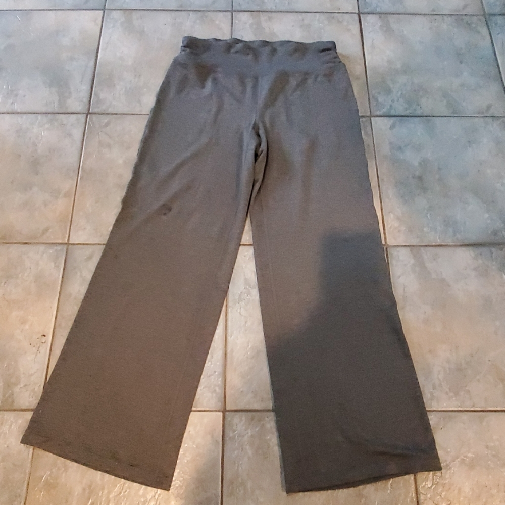 MTA Sport yoga pants